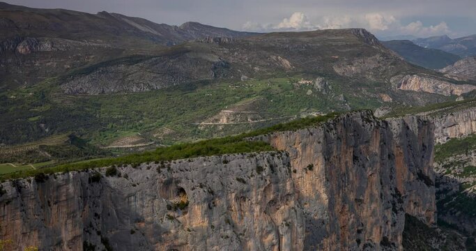 Passage nuageux  dans les Gorges du Verdon au sud de la France