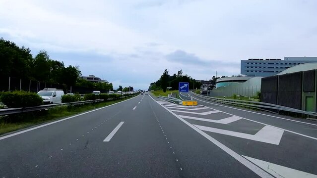 Hyperlapse sur l'autoroute Suisse &agrave; la sortie de Lausanne-Vennes