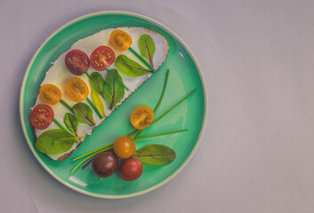 bread with tomatoes on plate, fresh breakfast or dinner plate
