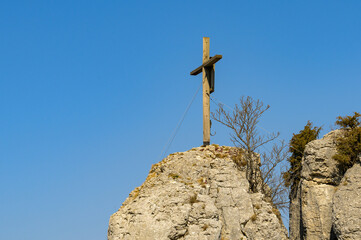 summit cross of wackerstein