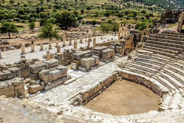 Fototapeta na wymiar roman amphitheater