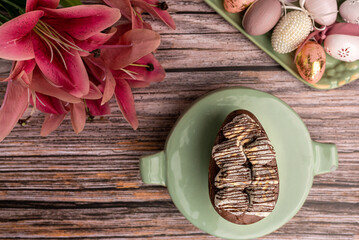 Easter - Easter egg stuffed with Italian straw