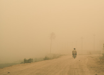 photo of sandstorm in Iraq - obrazy, fototapety, plakaty