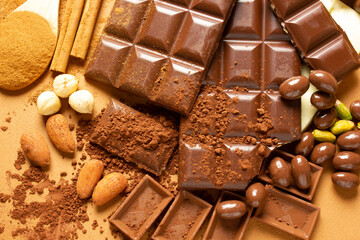  White chocolate. Various chocolates with milk and hazelnuts