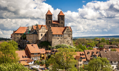 Medieval Quedlinburg town and castle, North of the Harz mountains. Saxony-Anhalt, Germany - obrazy, fototapety, plakaty