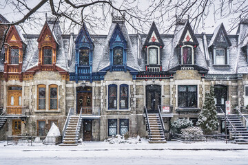 View on Carré Saint Louis colorful victorian houses on a snowfall day in Montreal, Quebec (Canada) - obrazy, fototapety, plakaty