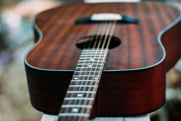 Fototapeta premium old wooden acoustic guitar
