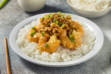Homemade Fried Honey Walnut Shrimp