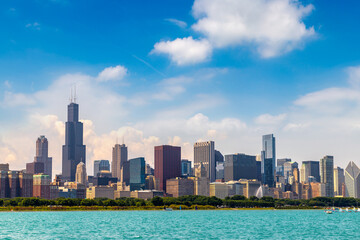 Fototapeta na wymiar Cityscape Chicago at Lake Michigan