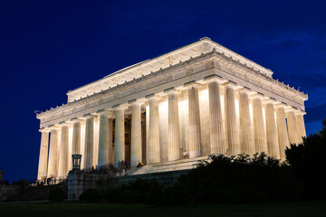 Fototapeta premium Lincoln Memorial in the National Mall