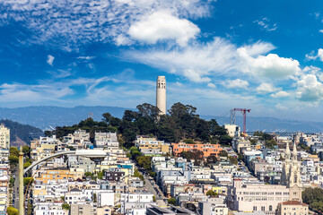 Fototapeta na wymiar Coit Tower in San Francisco