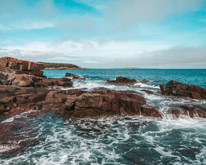 sea and rocks