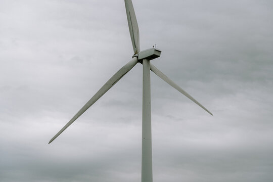 wind turbine in the sky