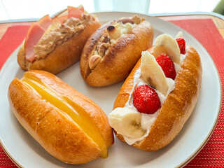 サンドイッチ、ホットドッグ