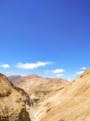 Obraz premium Beautiful Himalayan landscape of Spiti valley with blue sky and clouds