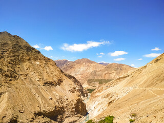 Endless valley Leh-Manali in Indian Himalaya Mountain