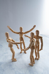 それぞれの立場