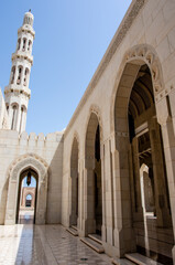 Fototapeta na wymiar Sultan Qaboos Grand Mosque in Muscat, Oman, Middle East