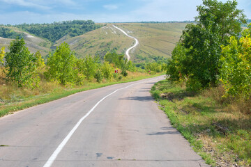 Highway through the hills and canyons of the Voronezh Belogorie
