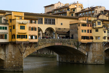 Fototapeta na wymiar The Ponte Vecchio of Florence - Italy - 14 november 2021 - Johann Muszynski - Collectif DR