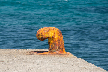 Fototapeta premium Anleger, Poller, Schiffspoller