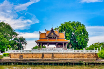 Santichaiprakarn Throne Hall