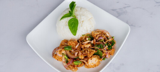 Thai-Chinese Food Mixed Food Selections 