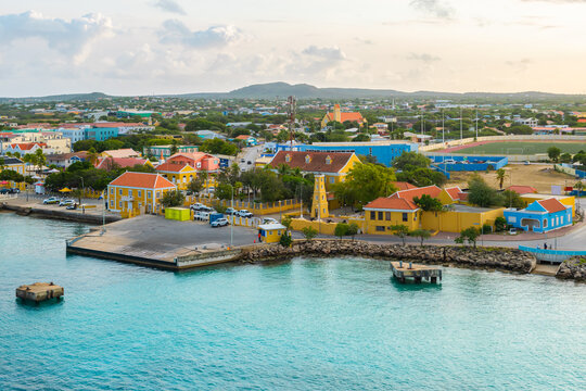 Bonaire, Kralendijk cruise port and historic fort.