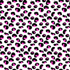 Stylish seamless leopard pattern in black and pink. For the design of fabric, clothing, wrapping paper, wallpaper, packaging. Vector illustration