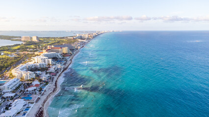 hotel zone in Cancun beach mexico