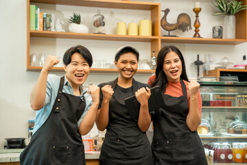 Asia Barista ready take order from customer in coffee shop,Service mind concept,Restaurant worker.