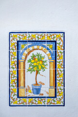 Beautiful azulejo artwork with a lemon theme © Mauro Rodrigues