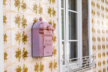 Retro style pink letterbox