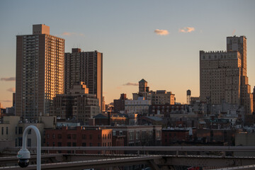 Fototapeta na wymiar The Sun Sets and Night Falls on New York City