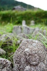 滋賀県の大津市の坂本の八講堂千体地蔵