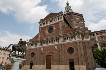 Pavia