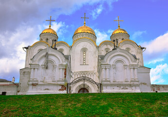 Fototapeta na wymiar Assumption Cathedral in Vladimir