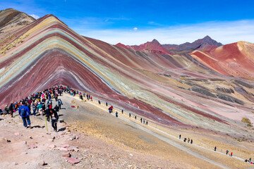 Vinicunca, région de Cusco, Pérou. Montana de Siete Colores, ou Rainbow Mountain. Amérique du Sud.