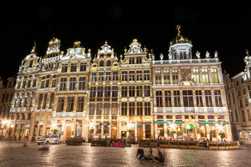 Fototapeta na wymiar The landmark buildings in the Baroque style at the Grand Place illuminated at the night, Brussels, Belgium