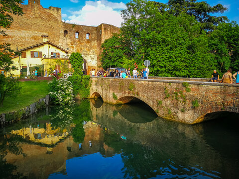 View of the medieval walls of Castelfranco Veneto. May 2022 Castelfranco Veneto, Treviso - Italy