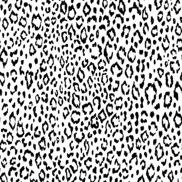 Black and white seamless animal pattern. Jaguar, leopard, cheetah, panther skin. Small spot animal fur background