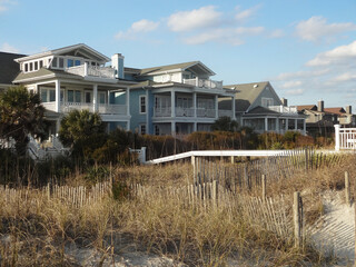 Fototapeta na wymiar Homes along Wrightsville Beach in North Carolina