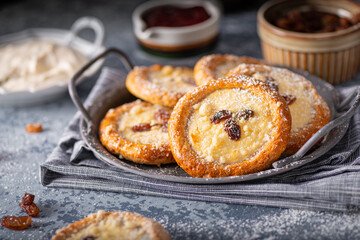 Mini pies with jam