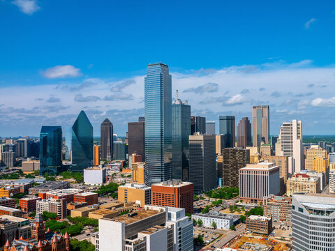 A midday image of the downtown area of Dallas, Texas