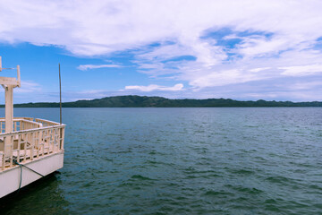 Obraz premium Floating house on the sea. Looc Fish Sanctuary, Romblon, Philippines