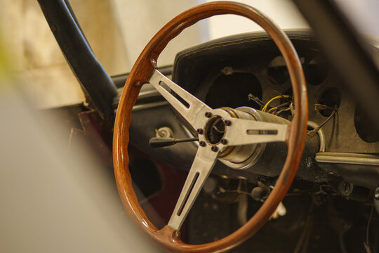 Stearing wheel