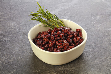 Vegan cuisine - black kidney in the bowl