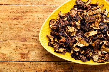 Sliced dried mushrooms