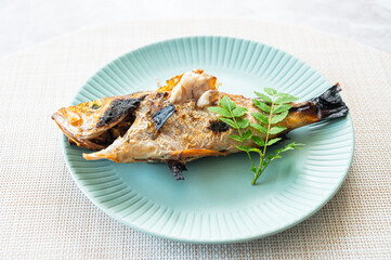 メバルの塩焼き
