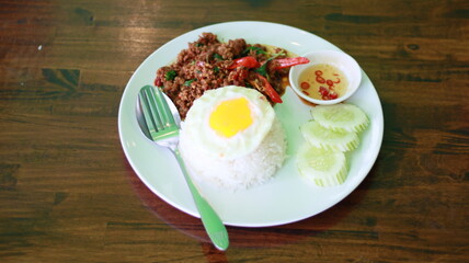 Basil with Minced Pork and Fried Egg on Rice
